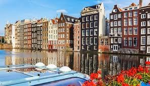 Verjaardagskaarten en Felicitaties Versturen Een Gids voor het Perfecte Moment